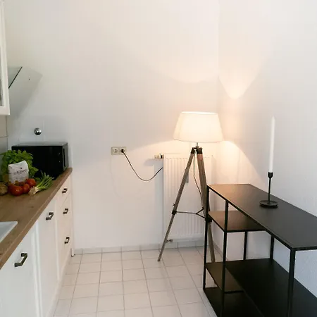 Bella - Business&family - 2 Direkt Neben Schloss, Parkplatz, Smarttv, Netflix, Waschmaschine, 24h Checkin, 71qm, Kingsizebett, Hotelbettwaesche لودفيغسبرغ